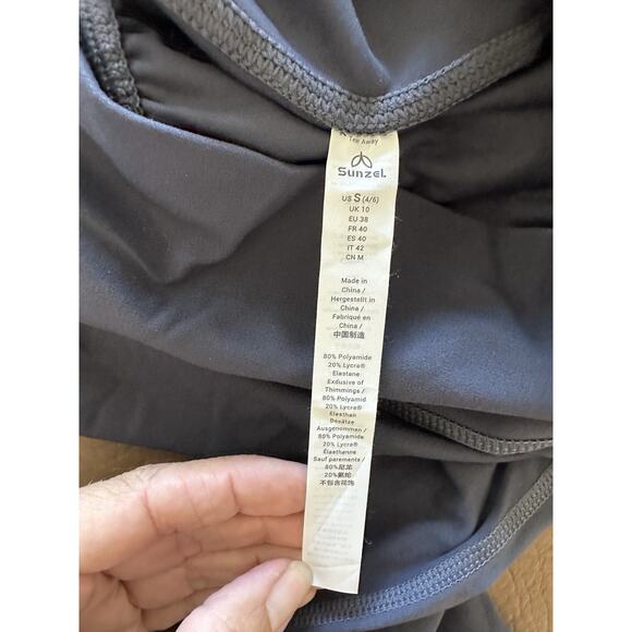 Leggings with 2 Side Pockets, Women's High Waist Yoga Pants Size S - Picture 4 of 6